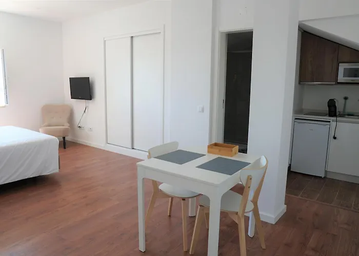 Solar Valadim - Serviced Apartments